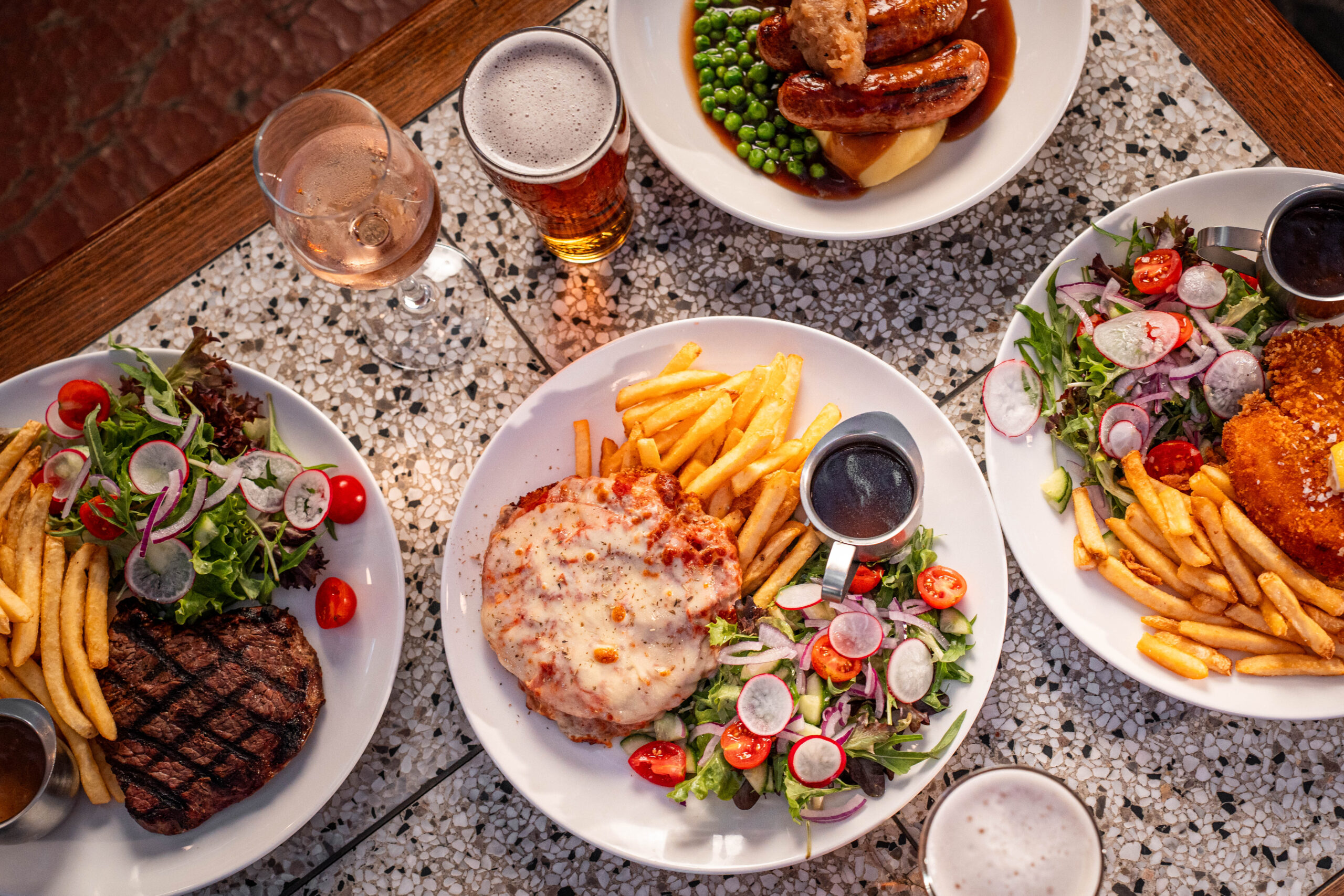 Eat & Drink Eat & Drink